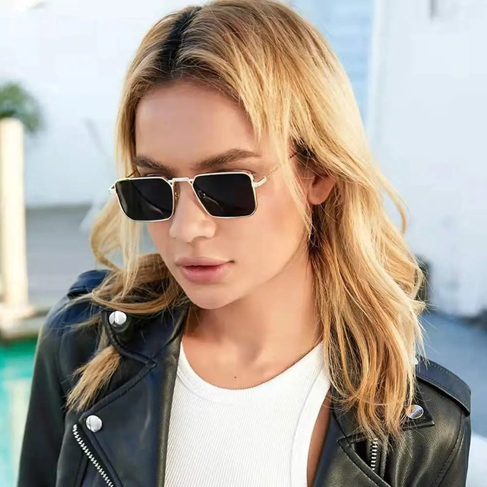 New Retro Square Sunglasses Women Fashion Rectangle Metal Frame Shades Men Luxury Brand Designer Decorative Sun Glasses Uv400
